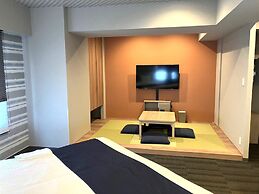 MONday Apart Premium GINZA SHINTOMICHO