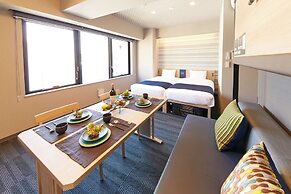 MONday Apart Premium GINZA SHINTOMICHO