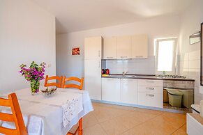 Apartments Mladenka