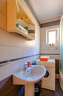 Apartments Mladenka
