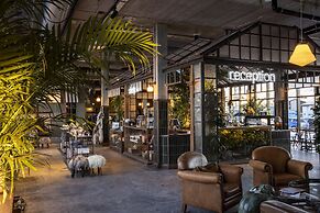 The Greenhouse Hotel