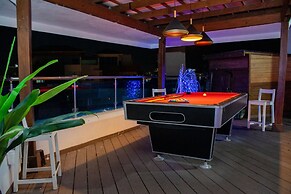8-bedroom Penthouse With Private Jacuzzi & Rooftop