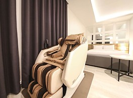 City Hotel
