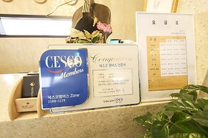 City Hotel