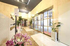 City Hotel