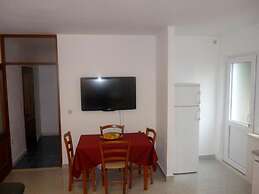 Apartment Mate