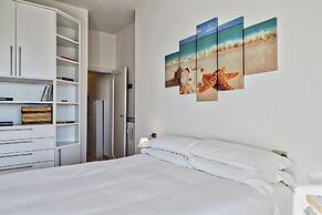Homey Seaview Apartment