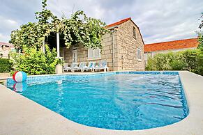 Green Garden House