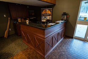 Stoco Lake Lodge