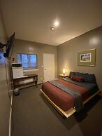 Stoco Lake Lodge