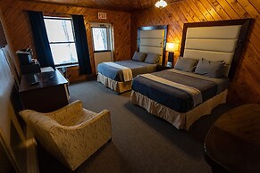 Stoco Lake Lodge