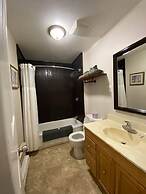 Stoco Lake Lodge