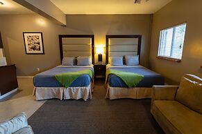 Stoco Lake Lodge