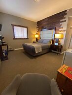 Stoco Lake Lodge