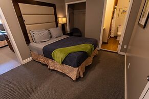 Stoco Lake Lodge