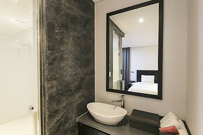 The City Hotel