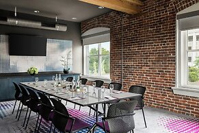 Aloft by Marriott Wilmington at Coastline Center