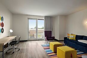 Aloft by Marriott Wilmington at Coastline Center