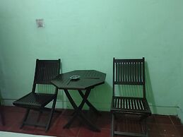Sri MK Hotel