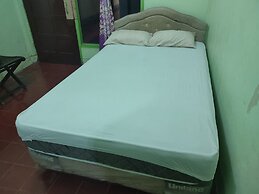 Sri MK Hotel