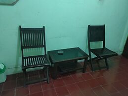 Sri MK Hotel