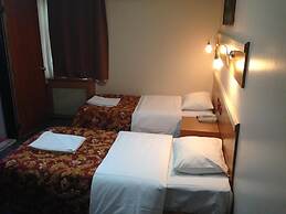 Hotel Oz Villa