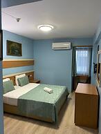 Hotel Oz Villa