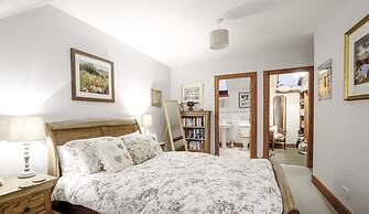 Osborne Steading