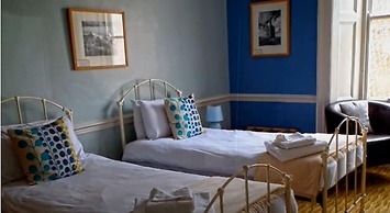 The Top House Inn