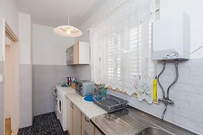 Apartment Bava