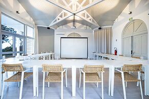 DoubleTree by Hilton Noumea Ilot Maitre Resort