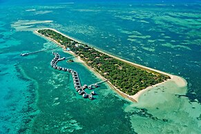 DoubleTree by Hilton Noumea Ilot Maitre Resort