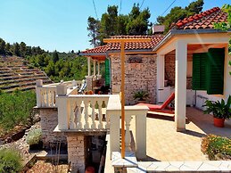 Stone House Horizont