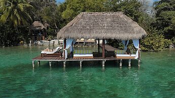 Mikasa Bacalar Hotel Boutique, Lagoon Front