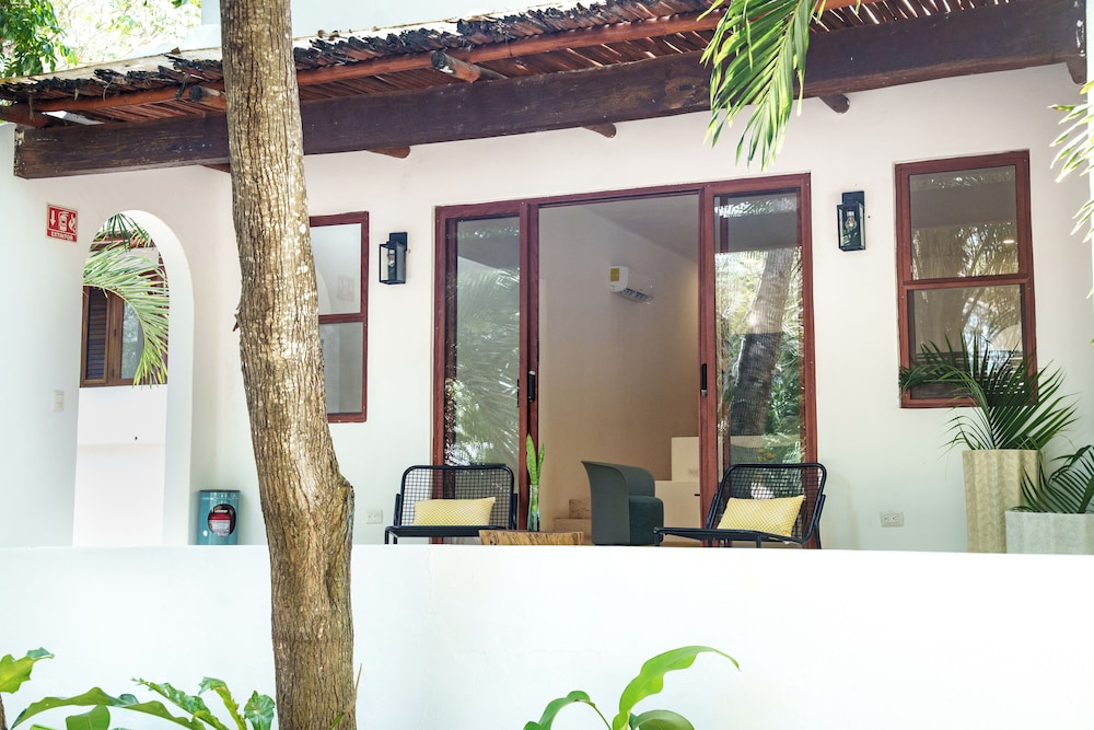 Mikasa Bacalar Hotel Boutique, Lagoon Front