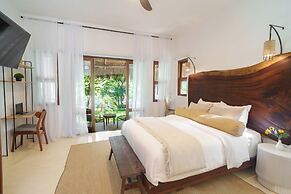 Mikasa Bacalar Hotel Boutique, Lagoon Front