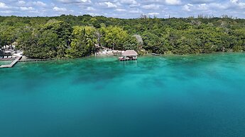 Mikasa Bacalar Hotel Boutique, Lagoon Front