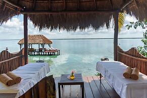 Mikasa Bacalar Hotel Boutique, Lagoon Front