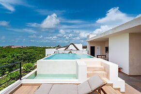 Mak Tulum Luxury Condo Hotel at Aldea Zama, Tulum