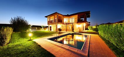 Generaator House