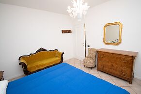 Villa Jole