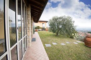 Villa Jole