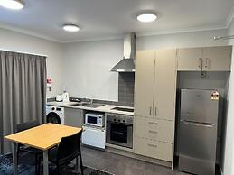 Lorne Apartments