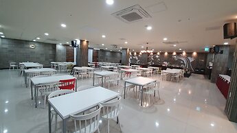Grandmillions Hotel