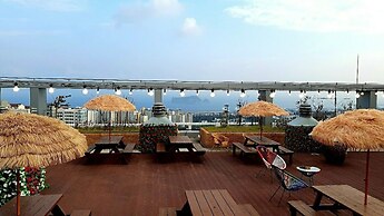 Grandmillions Hotel