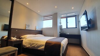 Grandmillions Hotel