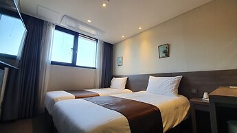 Grandmillions Hotel