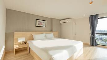 B2 Don Mueang Premier Hotel