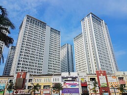Pool View Studio Apartment at M-Town Residence