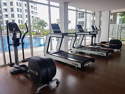 Pool View Studio Apartment at M-Town Residence